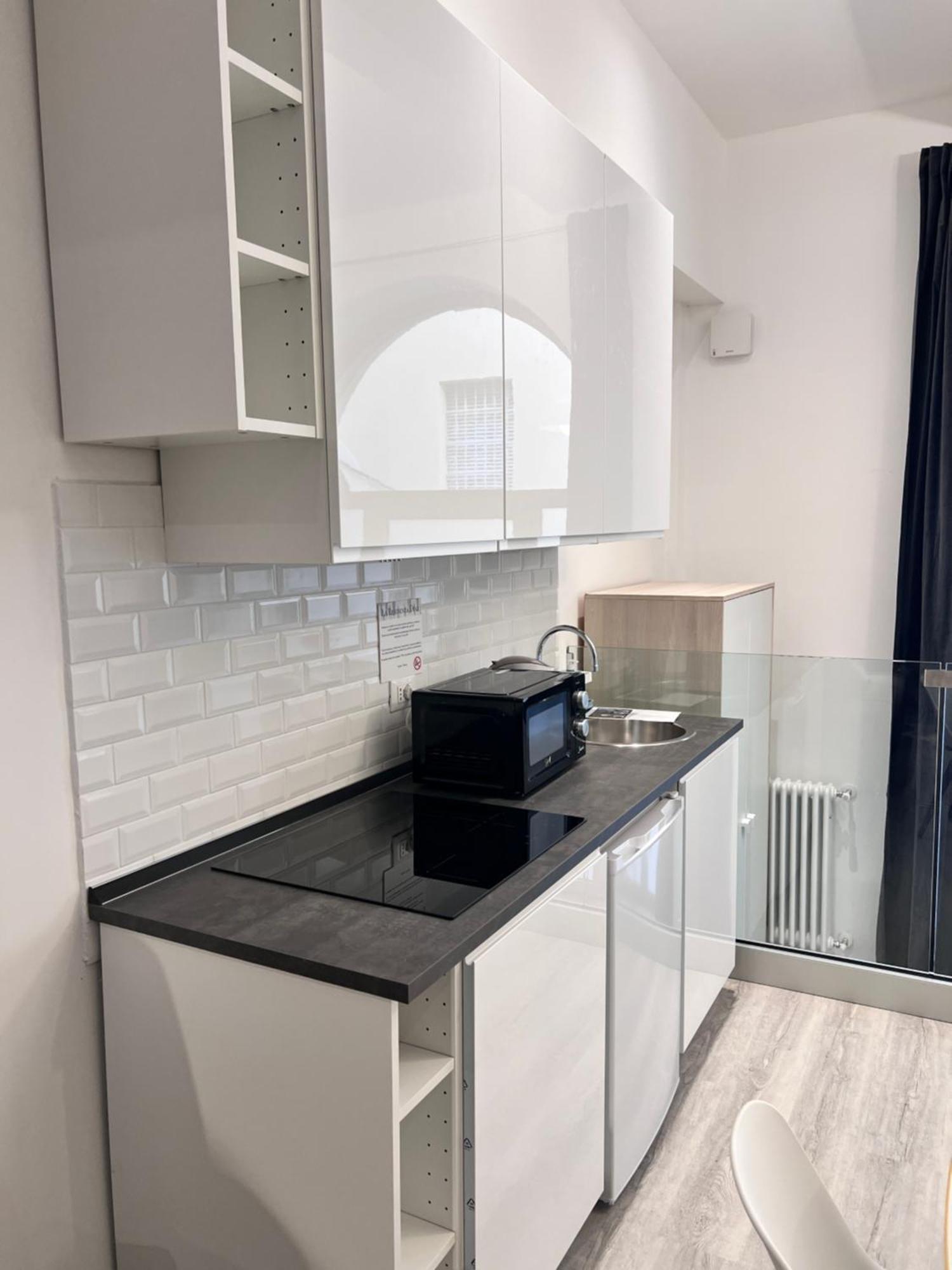 Residence Diaz โกโม ภายนอก รูปภาพ