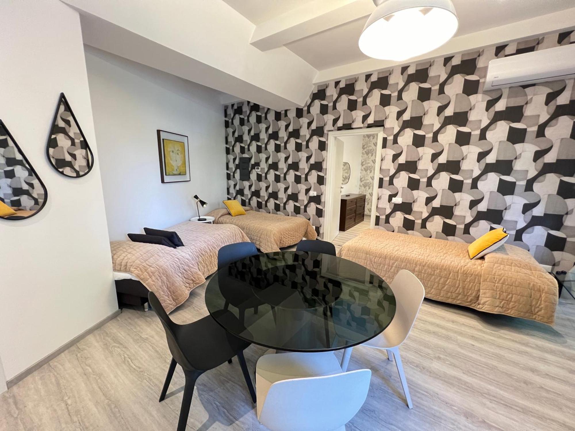 Residence Diaz โกโม ภายนอก รูปภาพ