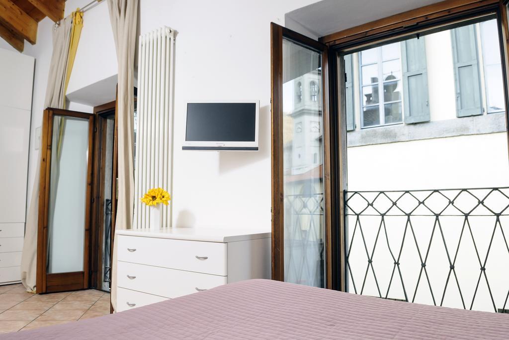 Residence Diaz โกโม ภายนอก รูปภาพ